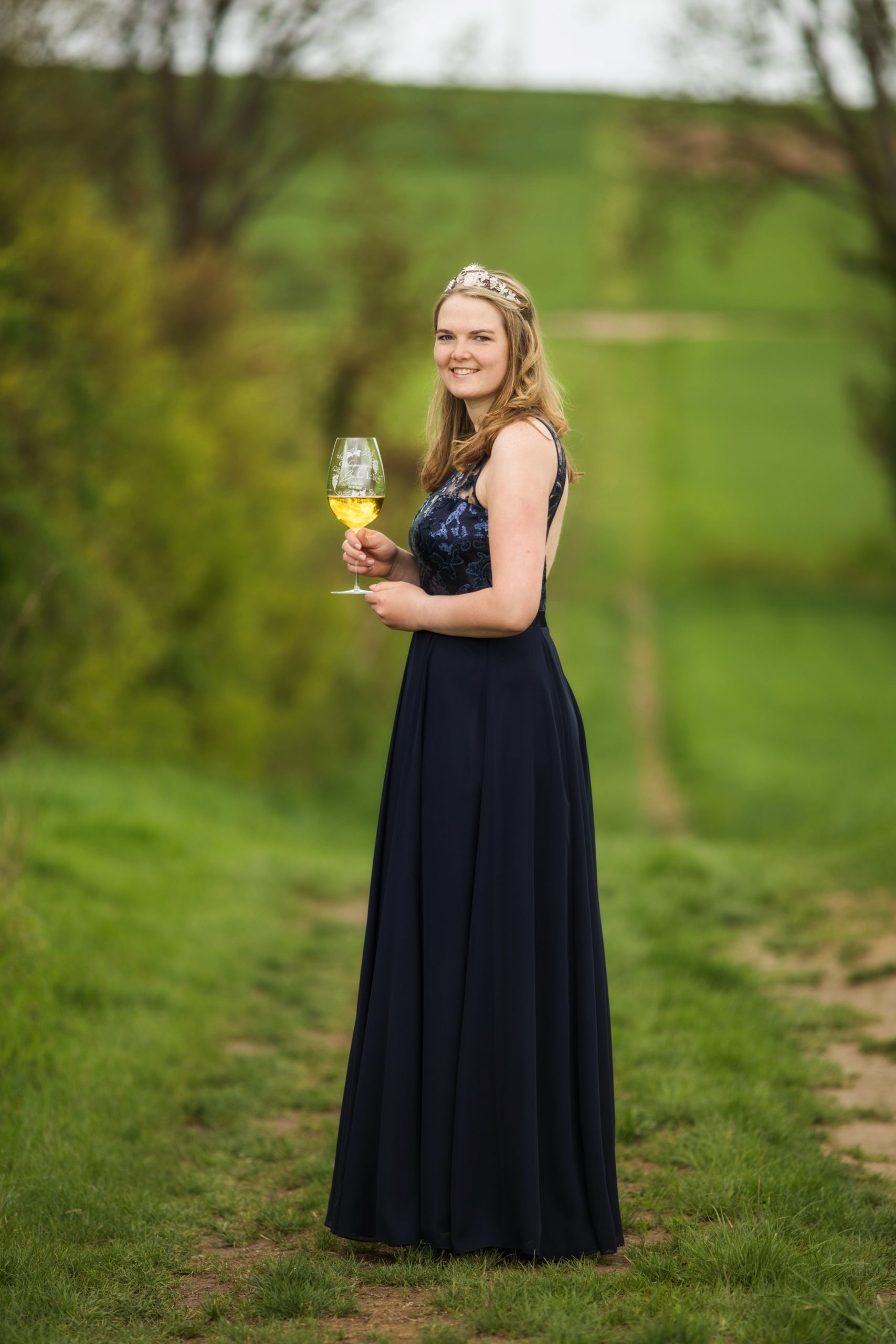 Selina Clemens — 4. Generation · Weinprinzessin